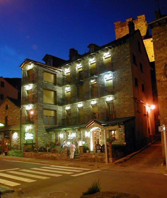 Hotel Gabarre Broto Zewnętrze zdjęcie