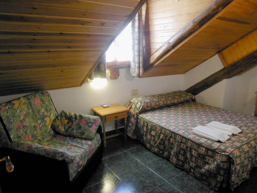 Hotel Gabarre Broto Pokój zdjęcie